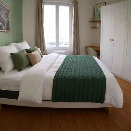 D Exception Pour 2 A 4 Personnes - En Plein Centre *